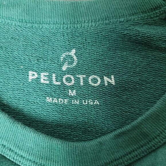 Peloton Embroidered Sweatshirt Women's Size M Green Crewneck USA Made - Picture 4 of 7